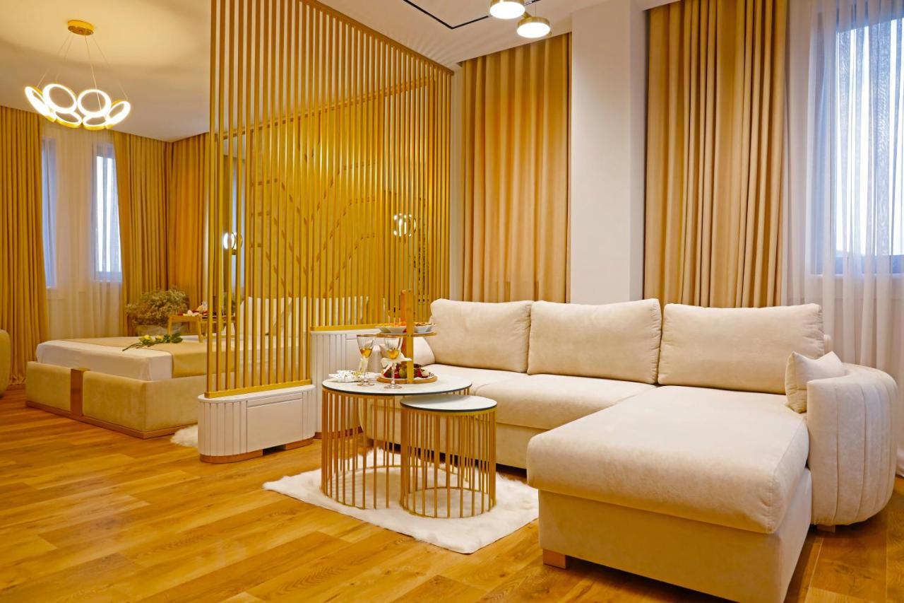 Mark Hotel Tirana Bërxull Zewnętrze zdjęcie