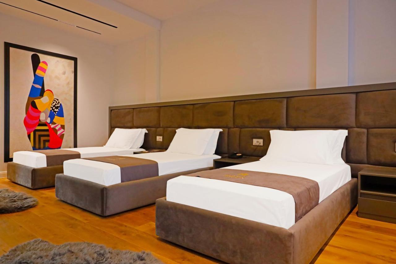 Mark Hotel Tirana Bërxull Zewnętrze zdjęcie