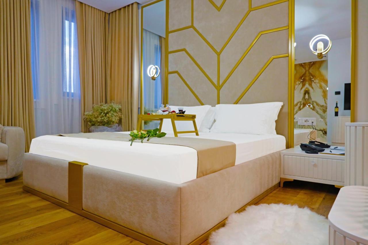 Mark Hotel Tirana Bërxull Zewnętrze zdjęcie